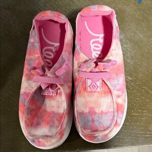 Reef Kids Pink and Gray Tie-Dye Sneakers
